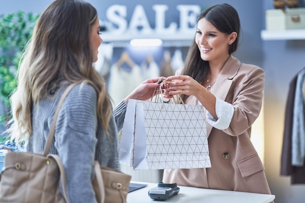 Clienteling: Using personalization to deliver memorable customer
