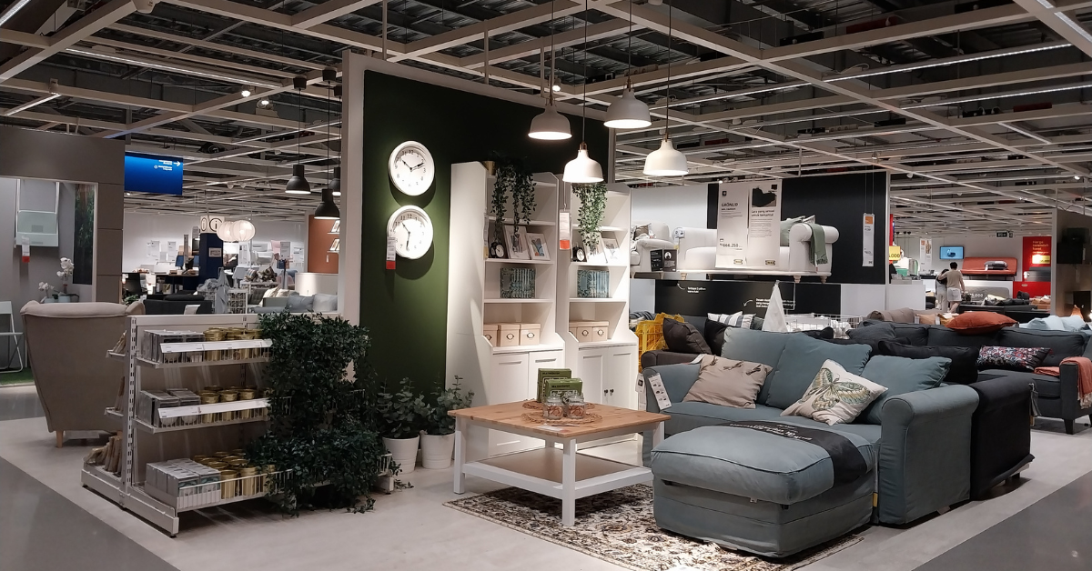 Read more about the article Clienteling for Furniture Retail Chains: A Smarter Way to Sell Big-Ticket Items