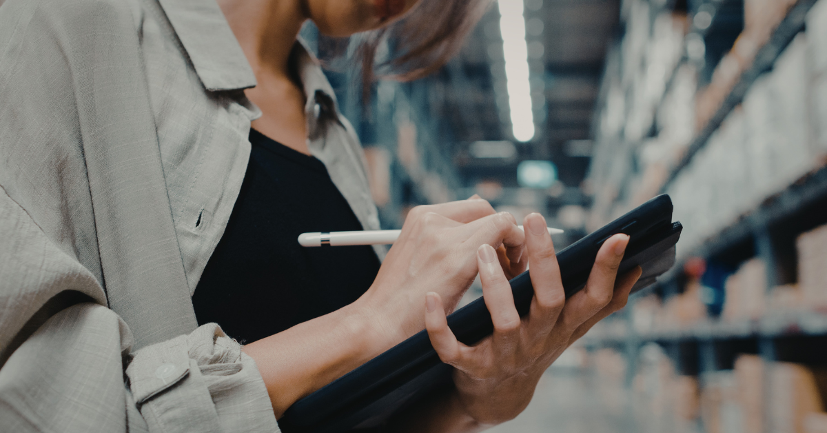 Read more about the article Retail Inventory Software With ERP Integration: Benefits and Use Cases